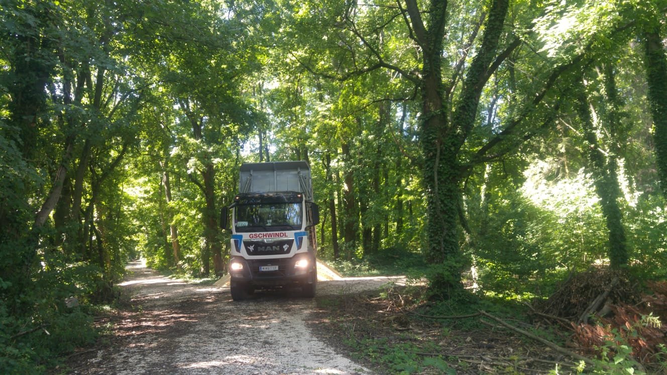 Transporte von der Gschwindl Karl Transport GesmbH